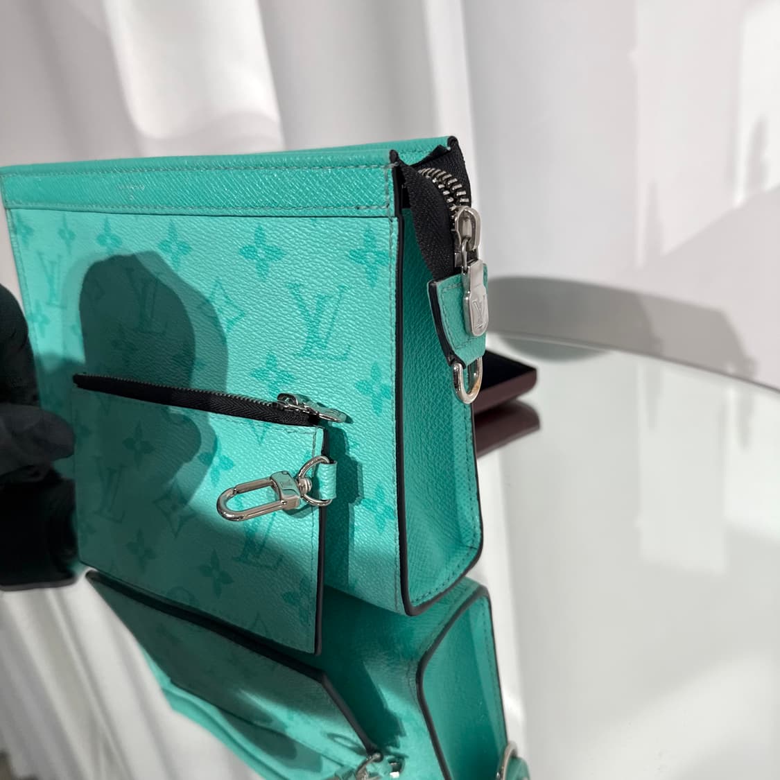 루이비통 모노그램 가스통 웨어러블 월릿 크로스백 상품이미지5