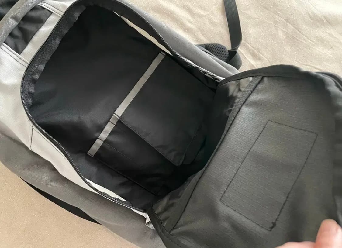 잔스포츠 백팩 에어리프트 상품이미지3