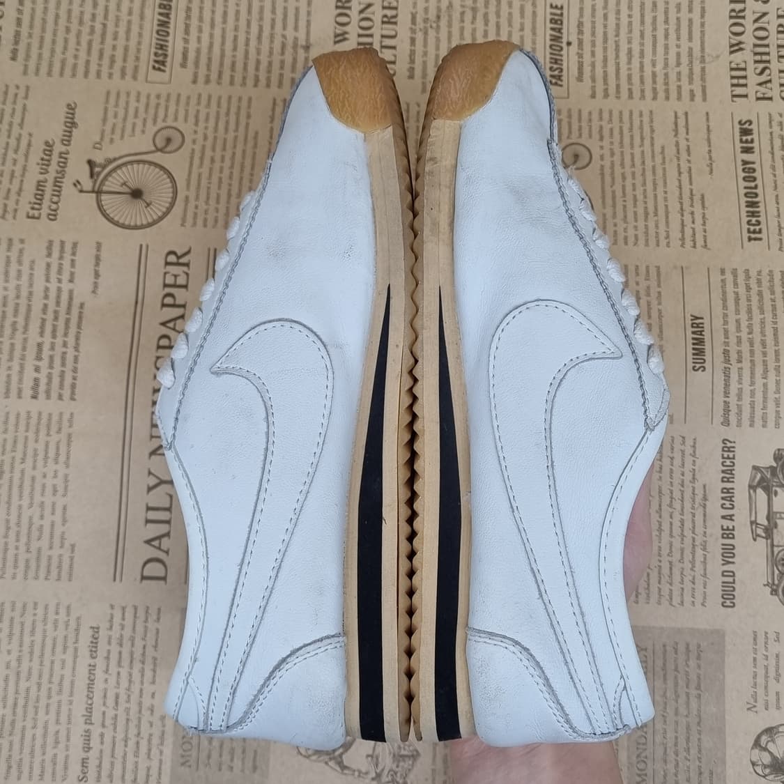 나이키 코르테즈72 레더 여성운동화230 상품이미지5