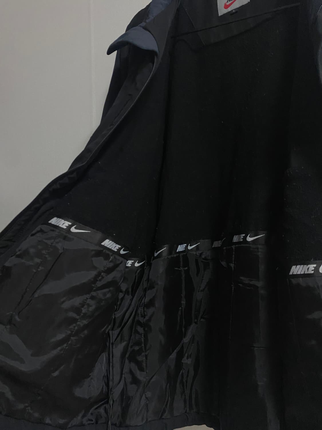 (L)00s 나이키 얼티밋 스포츠 블랙 네이비 나일론 자켓 상품이미지6