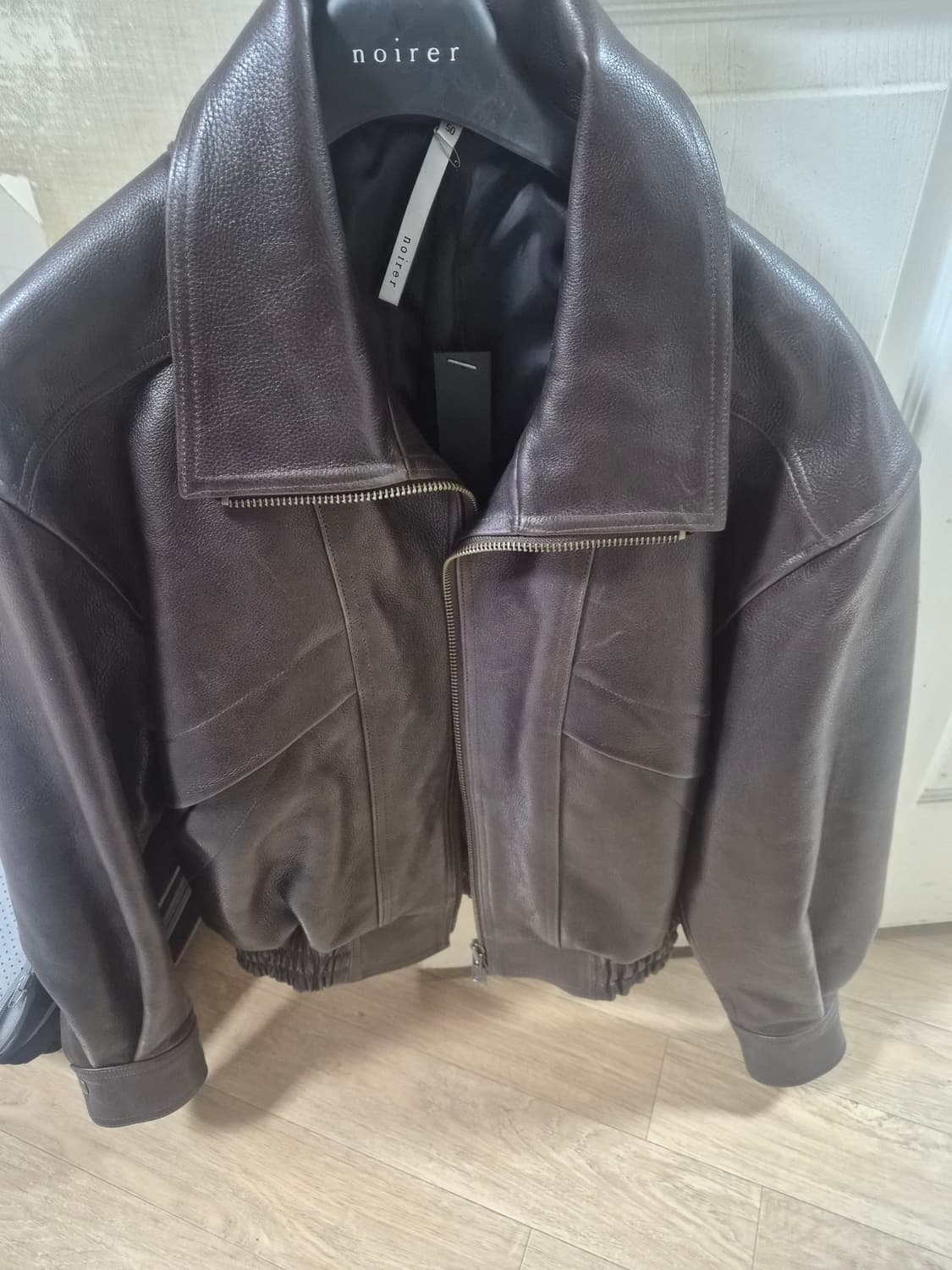 깡 노이어 콜라보 엔틱 카우 레더 하이넥 블루종 50사이즈 상품이미지1