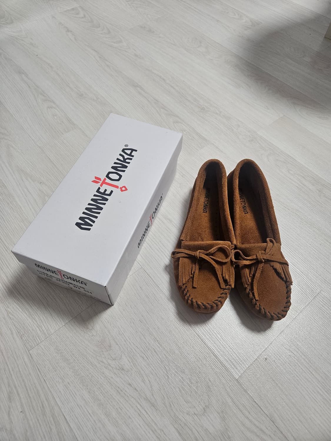 새상품) 미네통카 모카신 상품이미지1