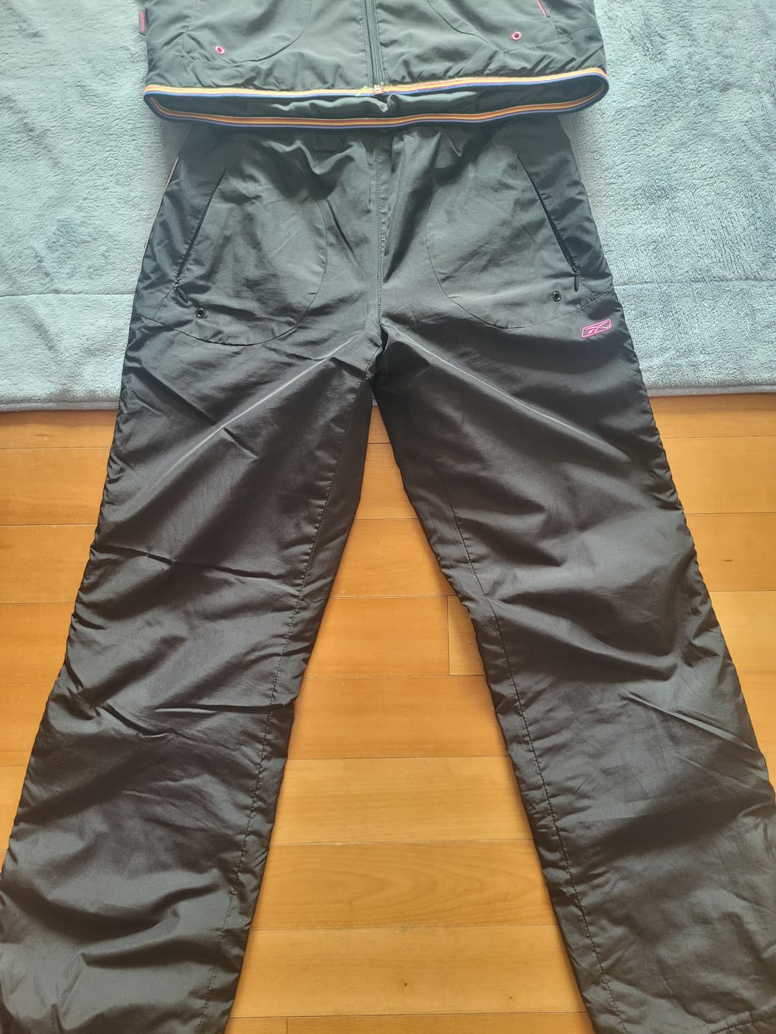 리복 블랙 트레이닝 세트 90 상품이미지3