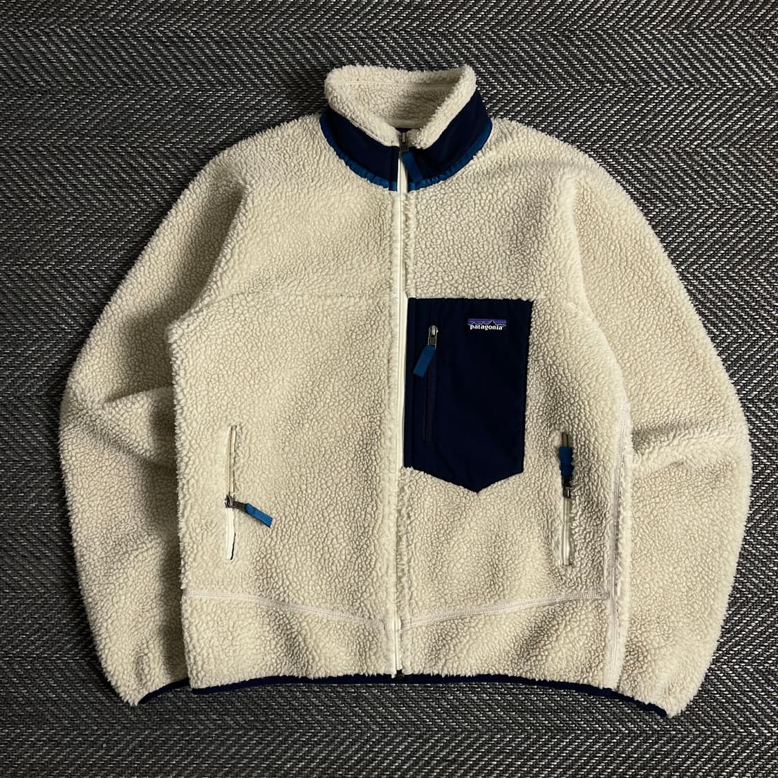 파타고니아 레트로 X 플리스 자켓 네추럴 크림 y 2860 상품이미지2