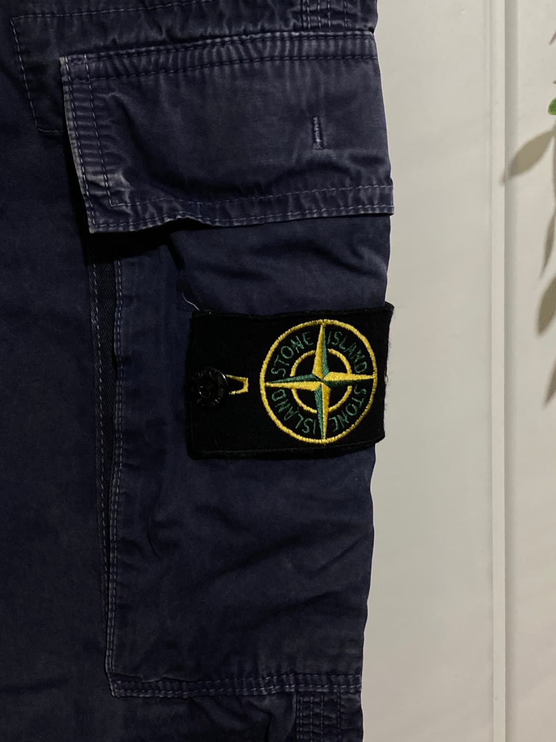 스톤아일랜드 워싱 카고 팬츠 상품이미지3