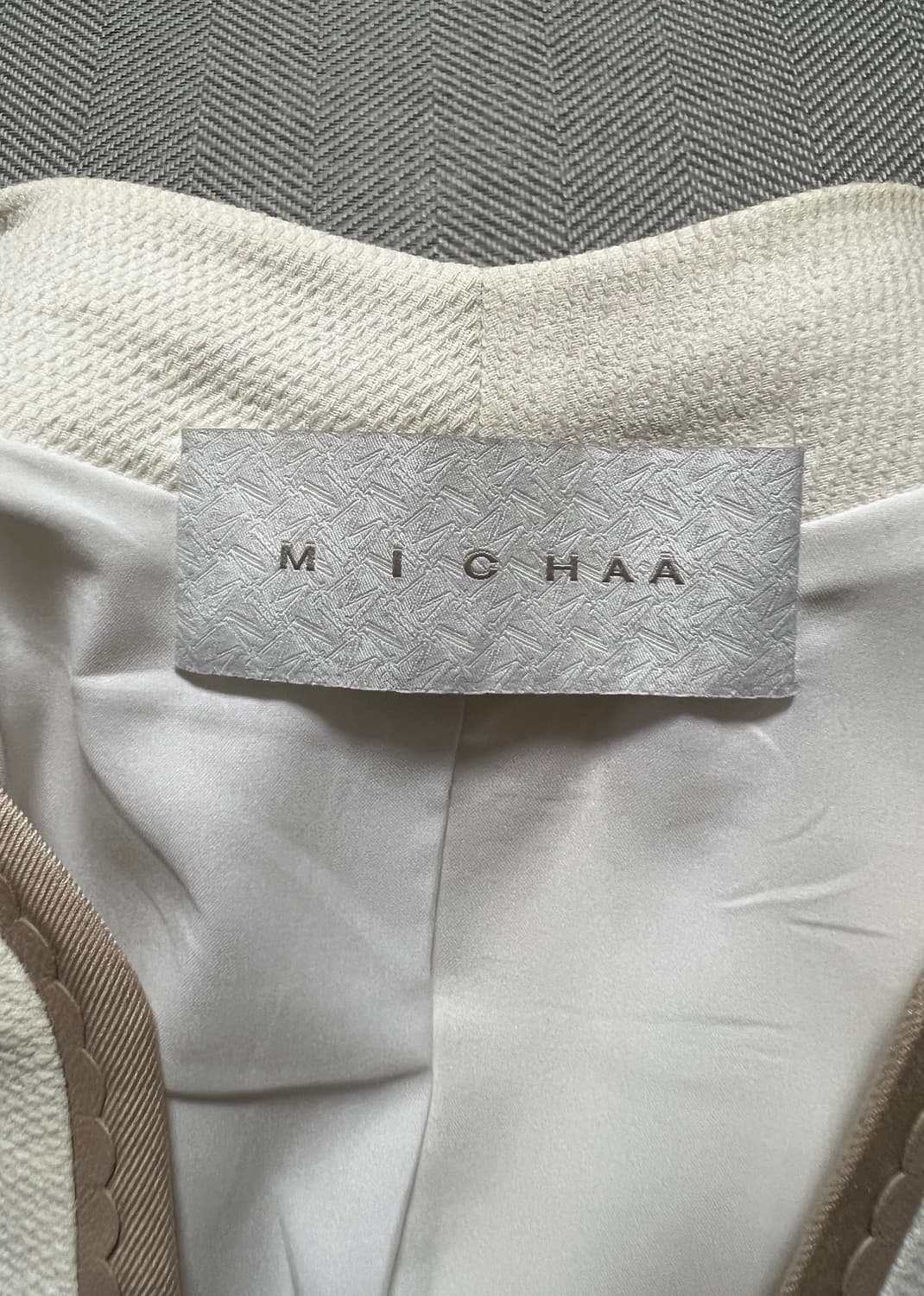 미샤 MICHAA 화이트 블레이저 자켓 정품 상품이미지3