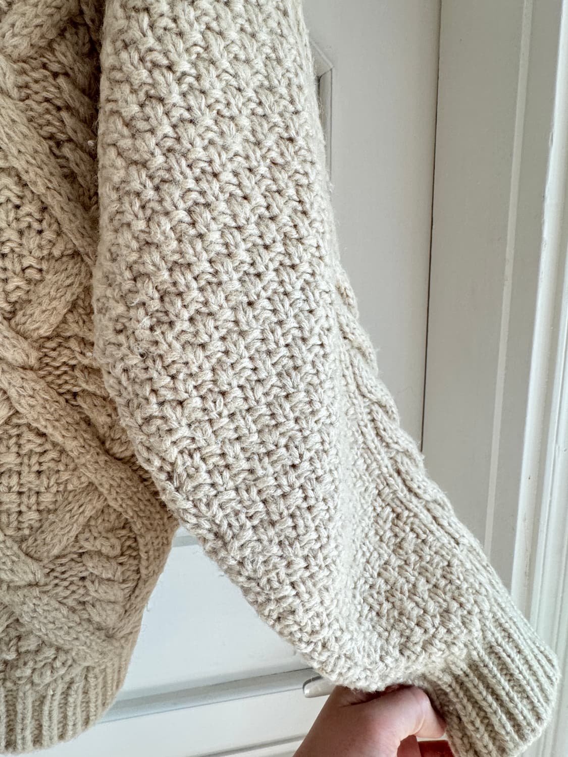 시엔느 올드 파더 스웨터 / 크림 컬러 상품이미지4