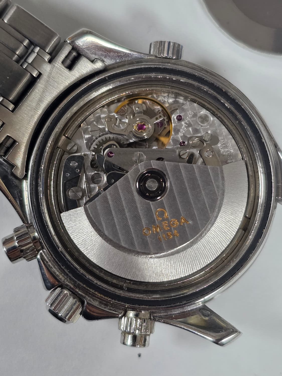 오메가 OMEGA 씨마스터 프로페셔널 42mm 크로노그래프 300m 중고 상품이미지5