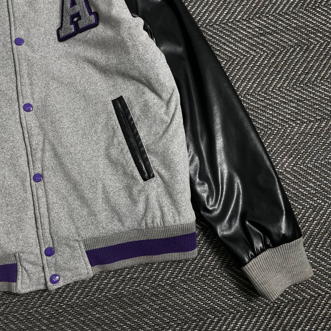 00s 아디다스 빅로고 스웻 레더 바시티 자켓o 2887 상품이미지3