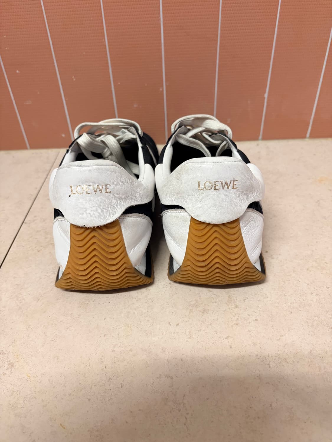 LOEWE 스니커즈 44 상품이미지4