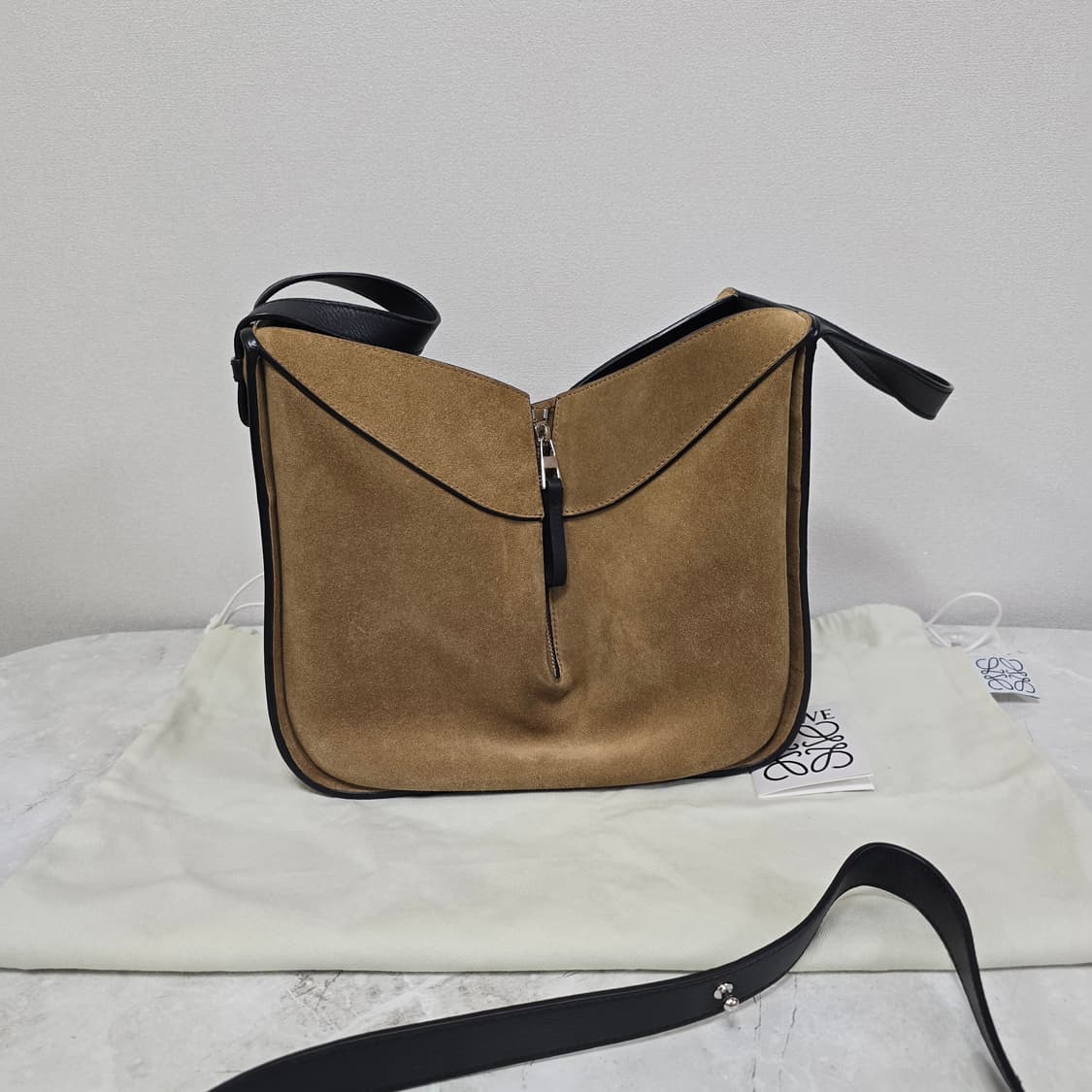 로에베 해먹백 스몰 판매 상품이미지7