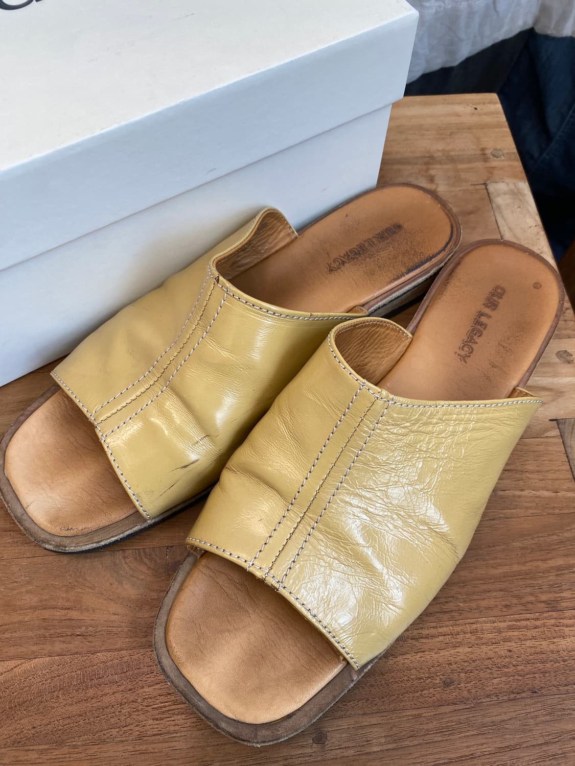 아워레가시 옐로우 뮬 상품이미지2