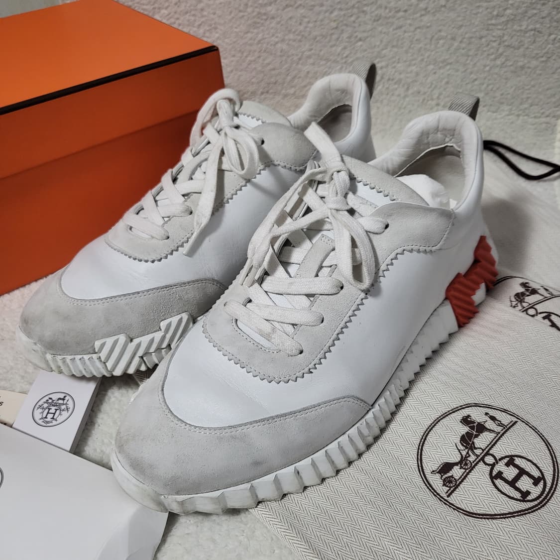 [풀구성] 42.5 / 에르메스 바운싱 스니커즈 블랑  상품이미지2