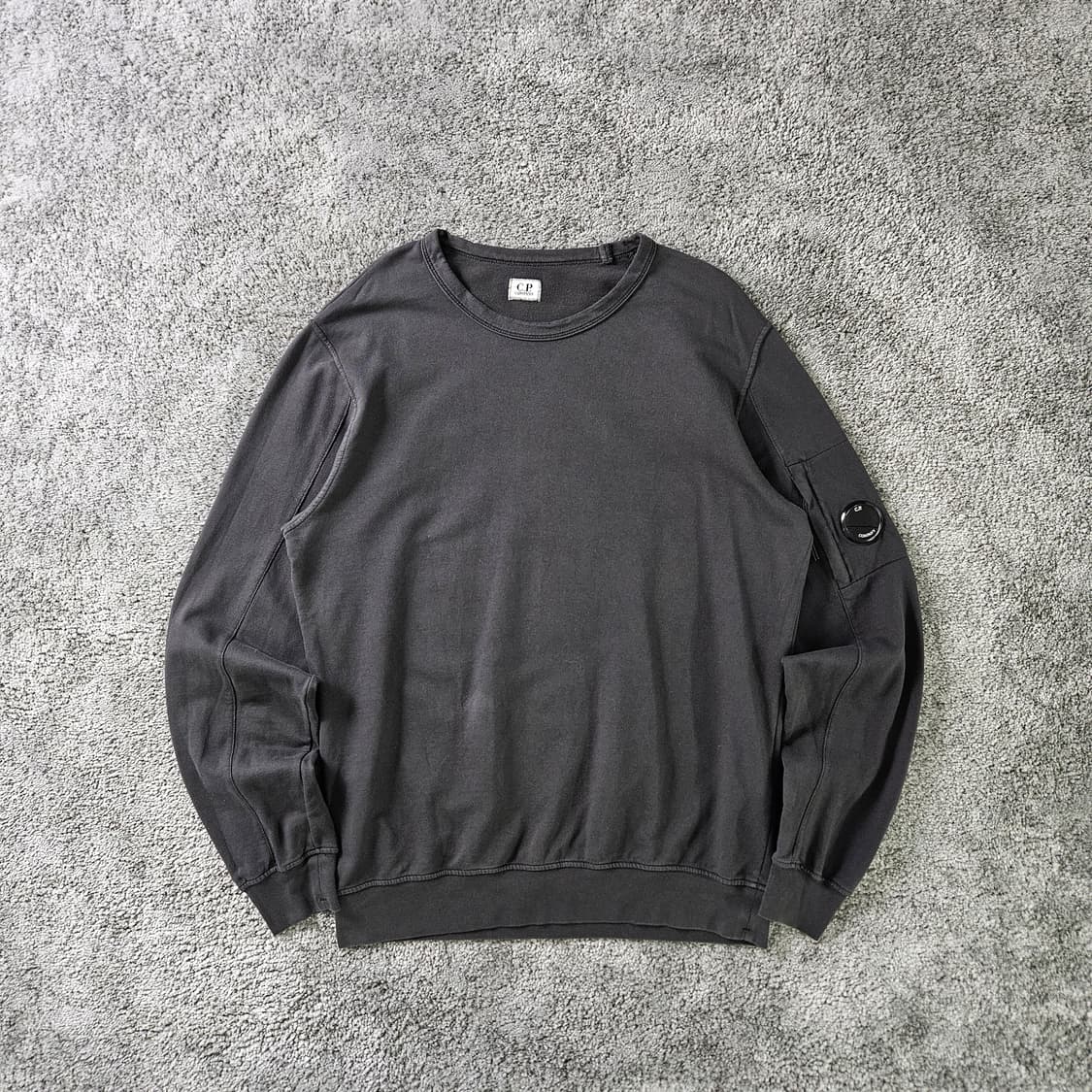 CP COMPANY 긴팔 맨투맨 상품이미지1
