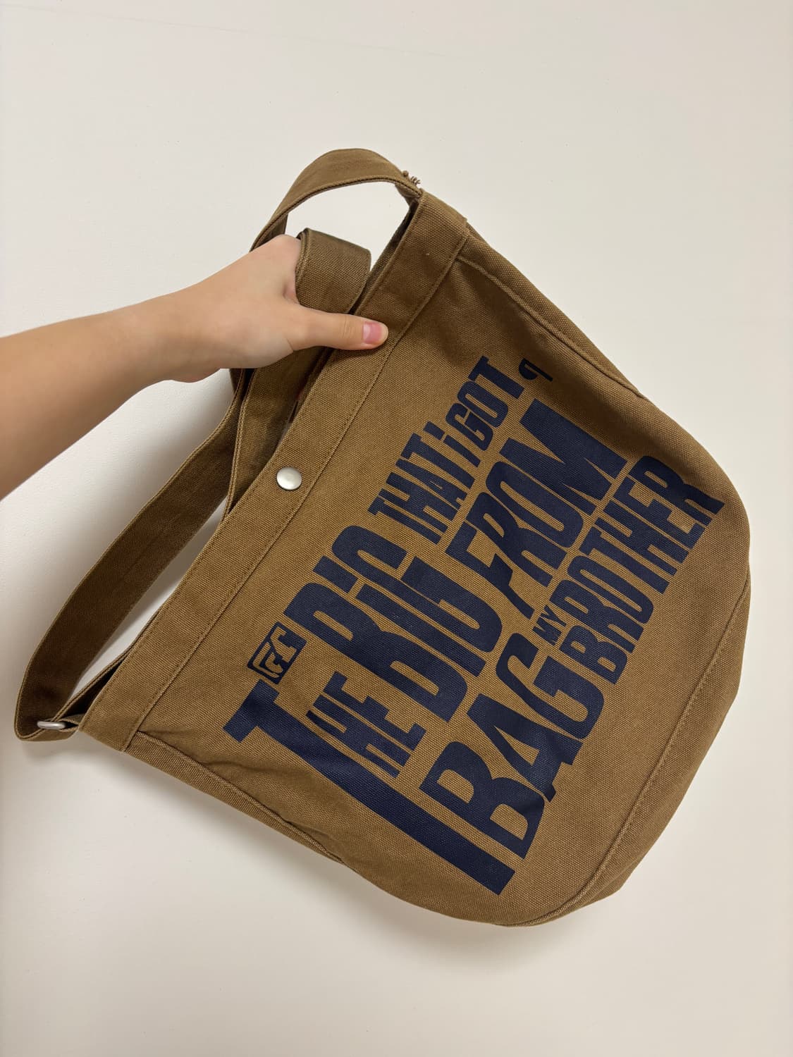 (희귀) 테켓 크로스백 브라운 상품이미지1