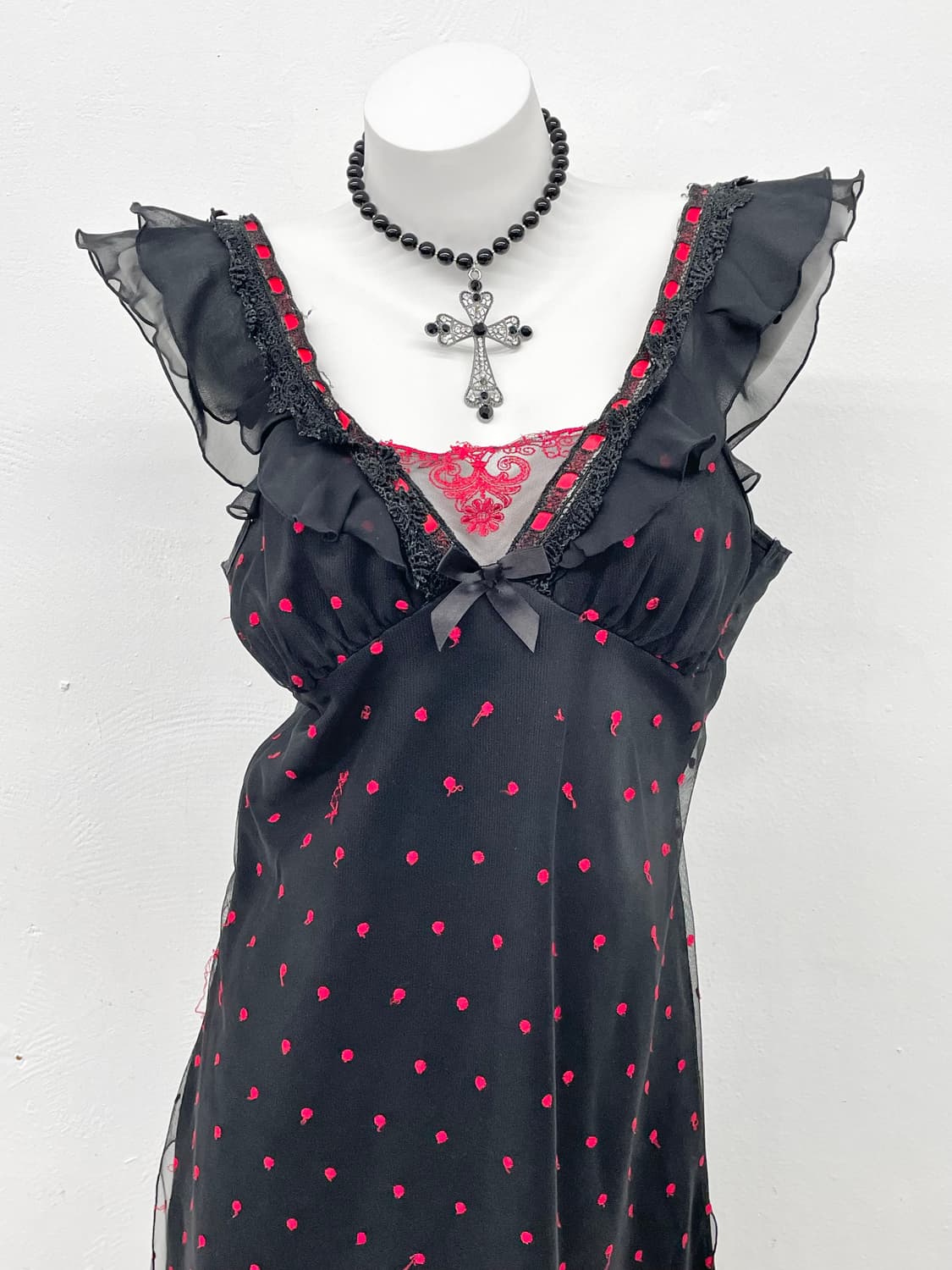 블랙 레이스 도트 프릴 슬립 상품이미지2