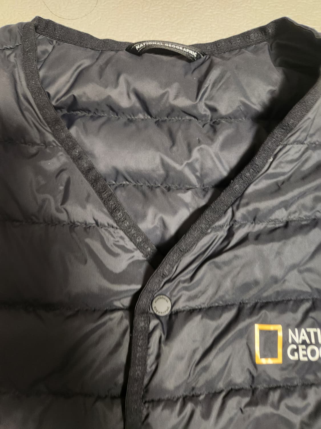 안녕하세요~!

요즘 AI로 잘못눌러서 톡하시는분들 많아서 답 없으시면  상품이미지5