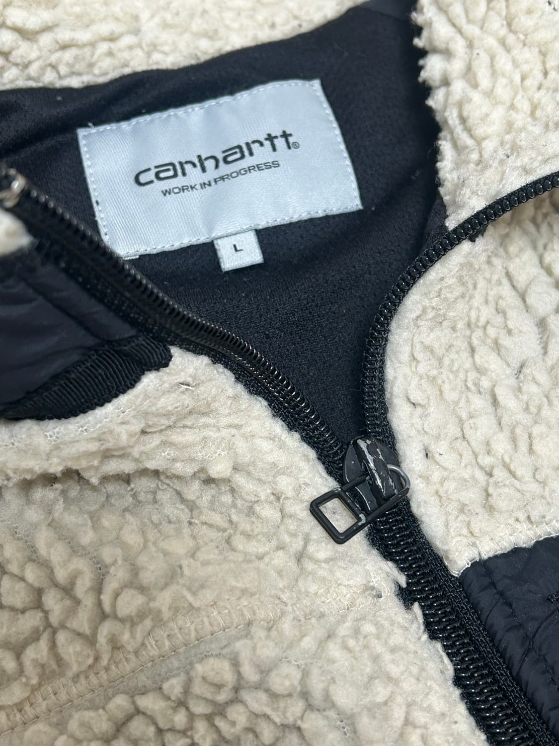 칼하트 wip 아이보리 플리스 집업 자켓 상품이미지5