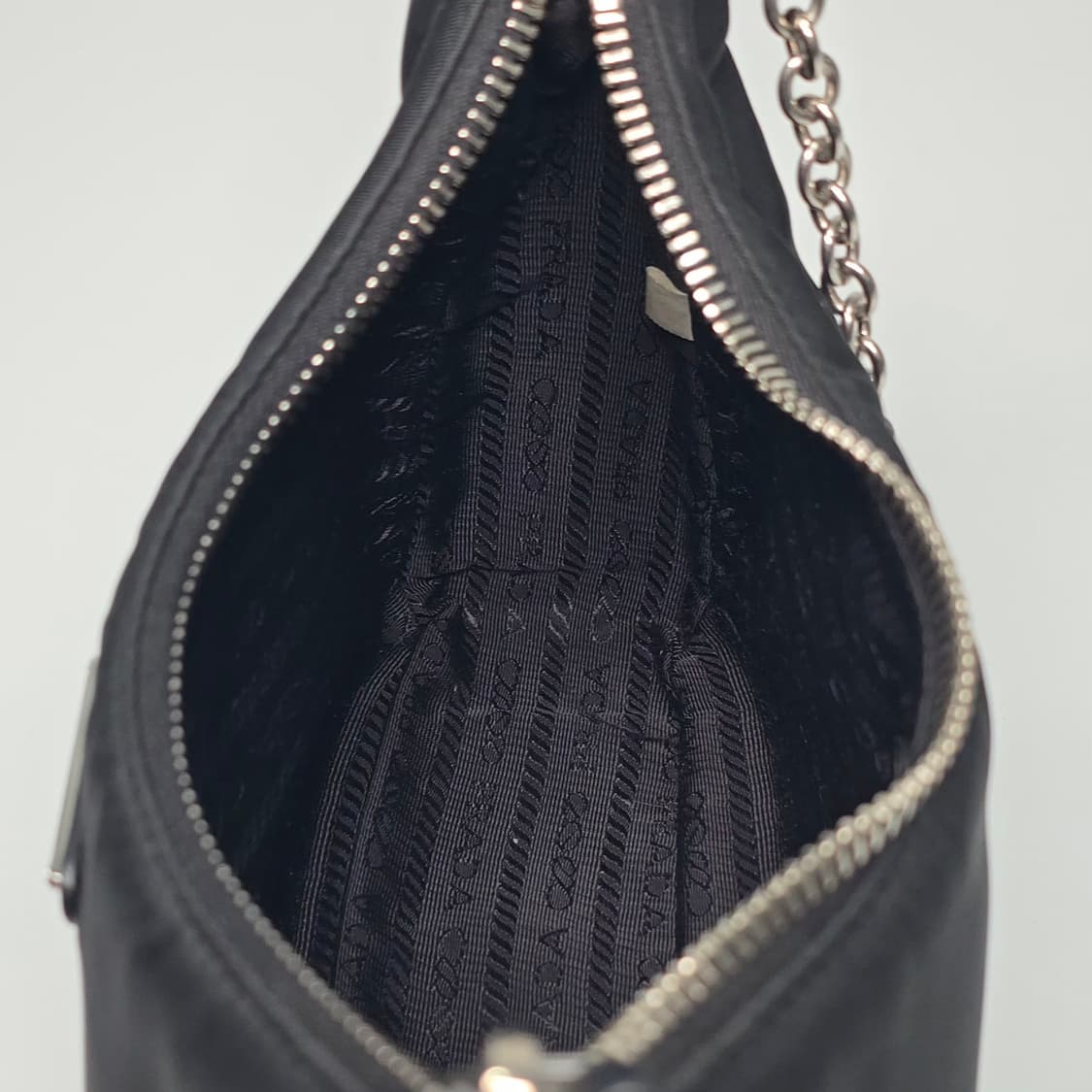 프라다 테수토 체인 스트랩 숄더백 상품이미지9