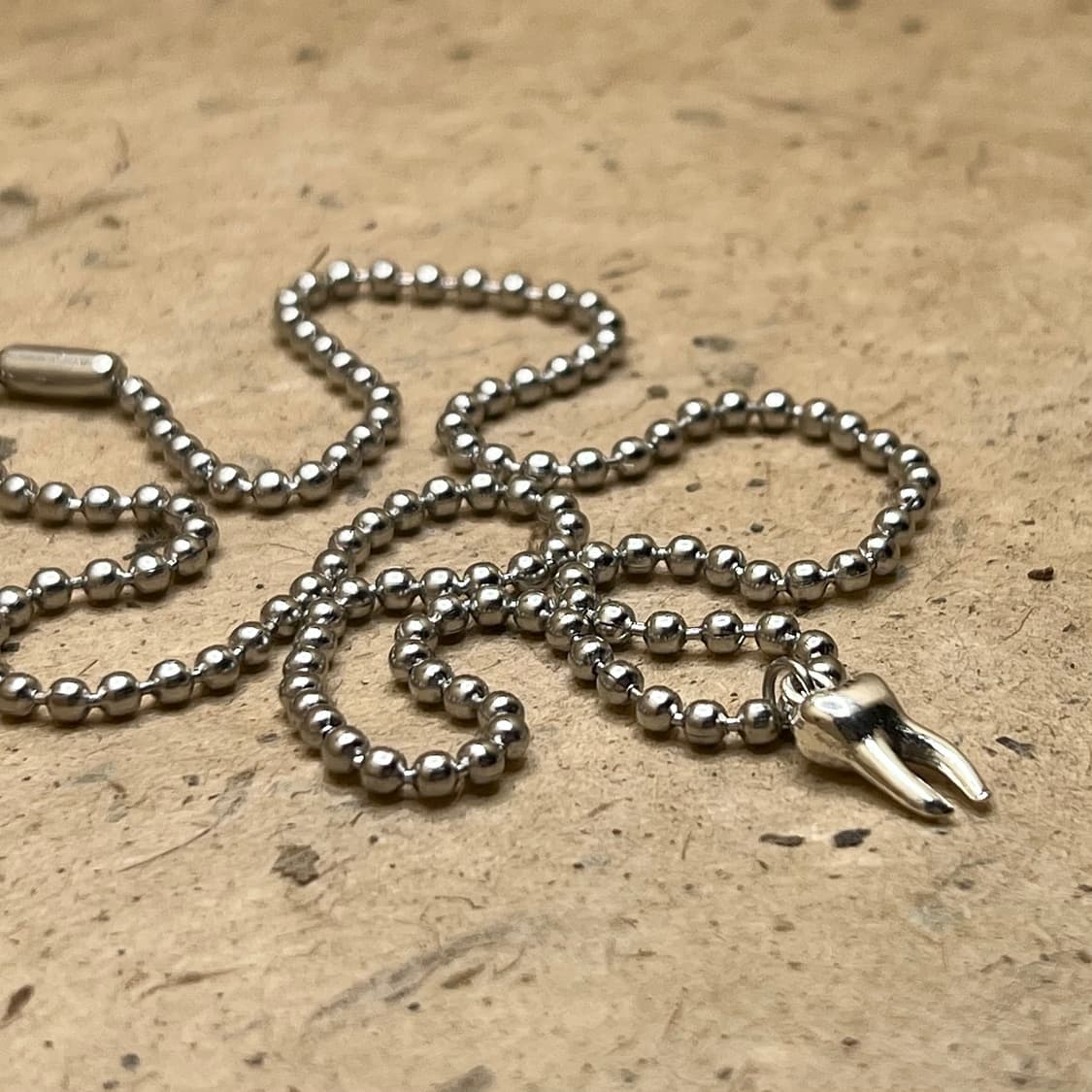 Tooth Necklace 상품이미지3