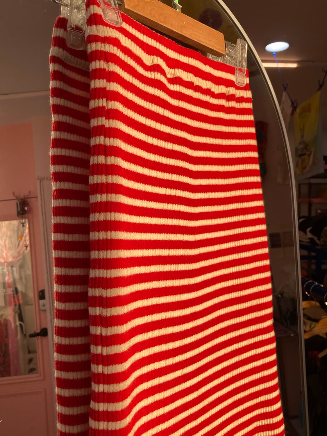 레드 스트라이프 니트 미디 스커트 상품이미지4