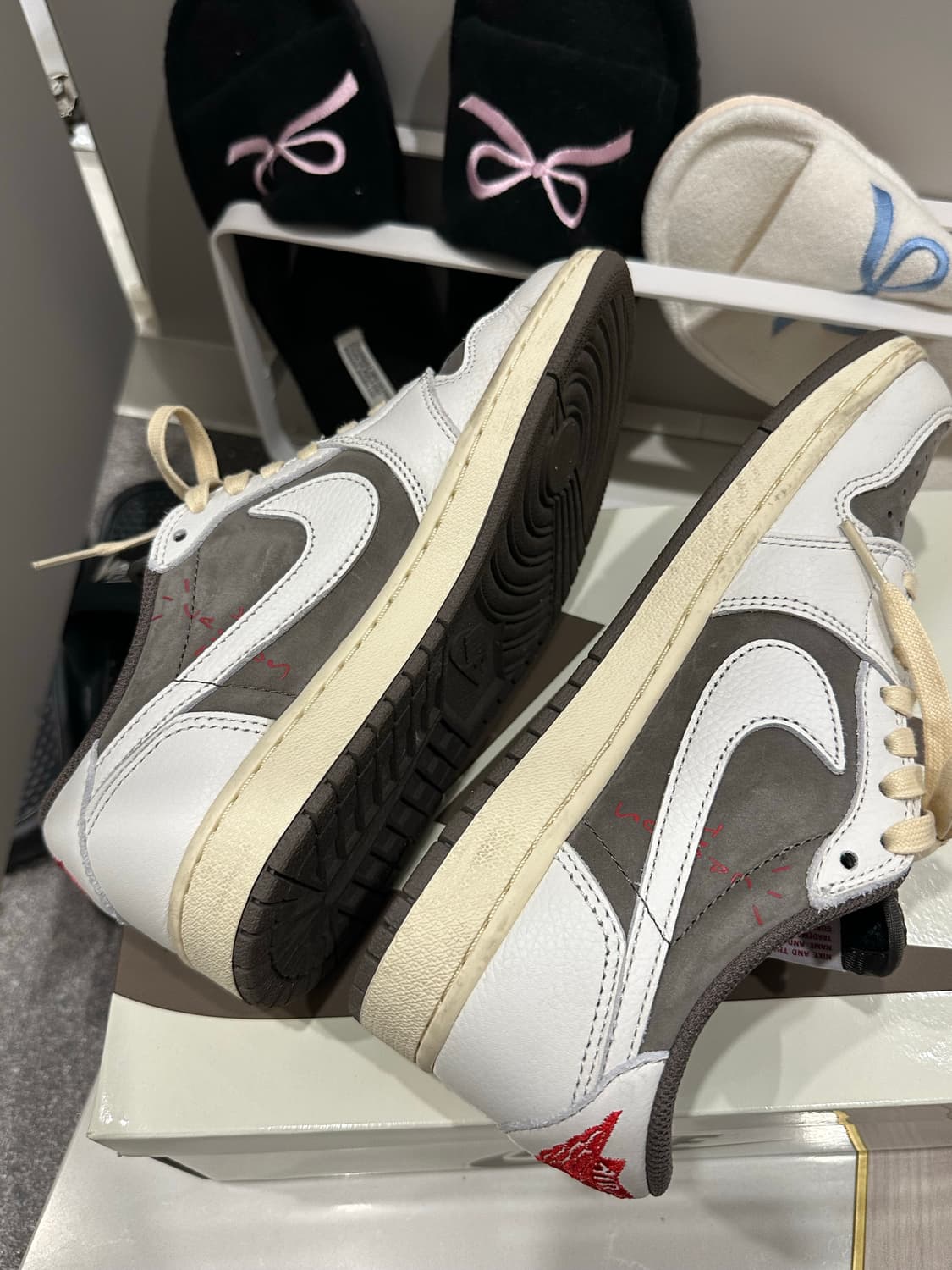 나이키 스캇 리버스모카 250 상품이미지3