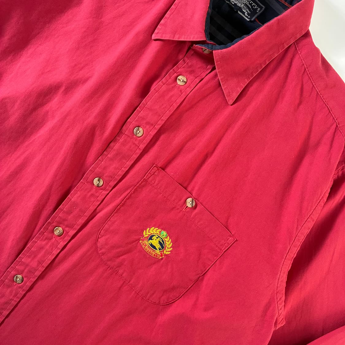 Burberry 버버리 90‘s 크러스트 아카이브 피그먼트 레드 포켓 셔 상품이미지3