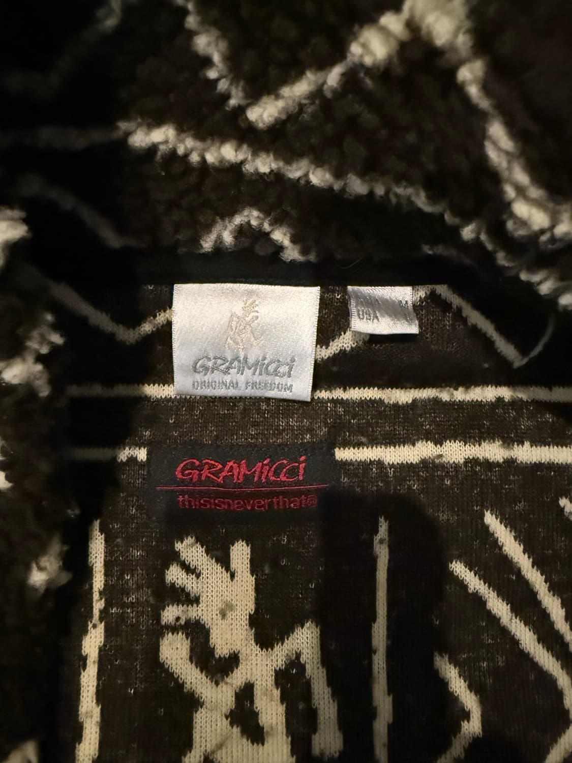 [M] 디스이즈네버댓 x 그라미치 플리스 베스트 브라운 상품이미지3