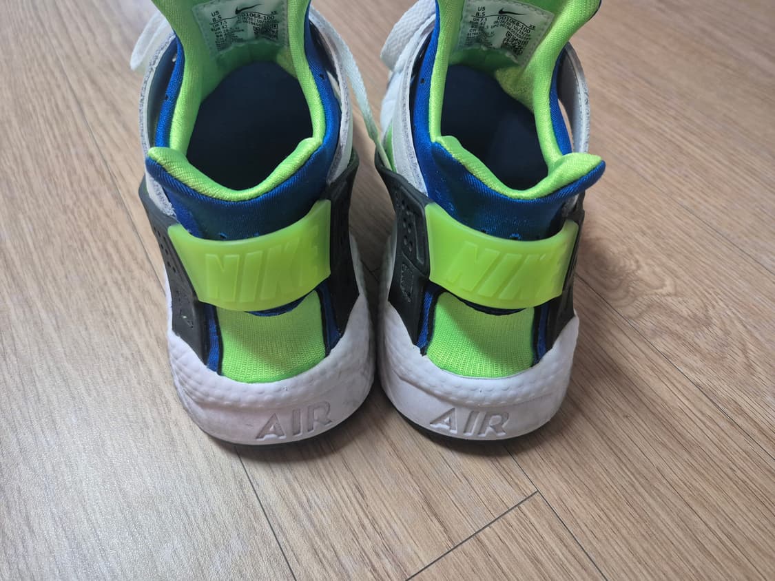 나이키 허라취 판매합니다 상품이미지2