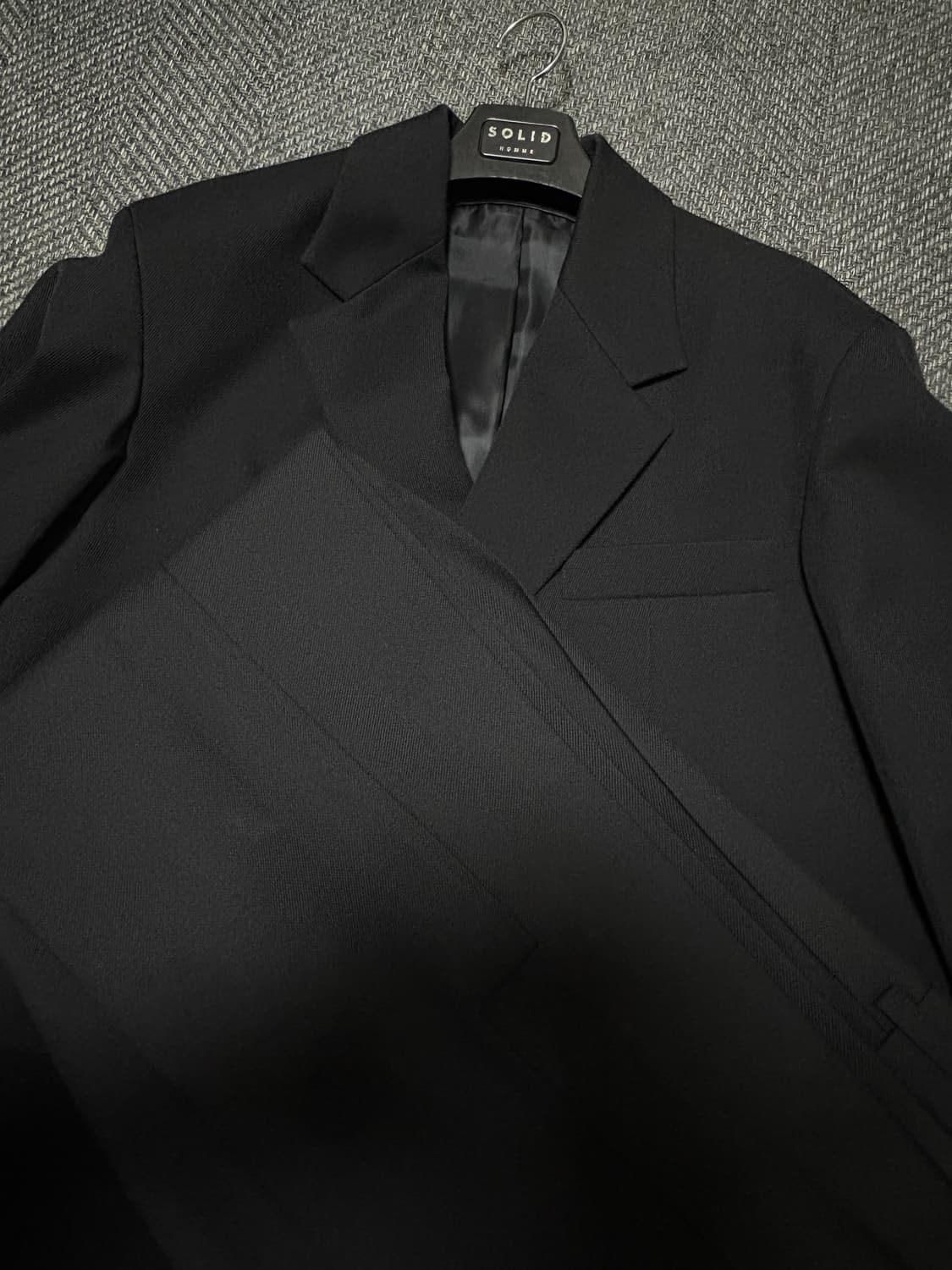 솔리드옴므 블랙 셋업 상품이미지1