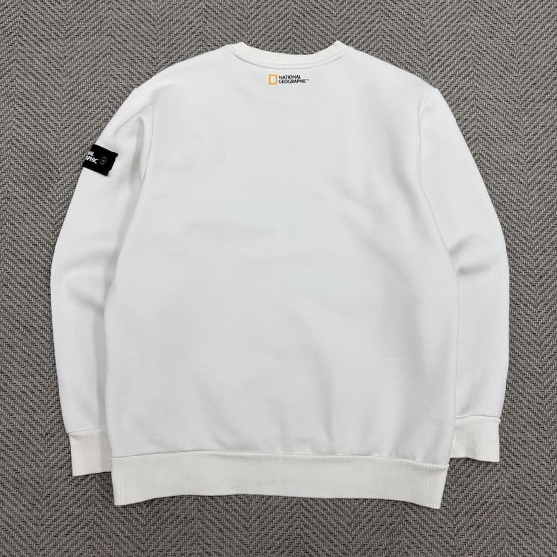 내셔널지오그래픽 와펜 맨투맨 v3057 상품이미지2