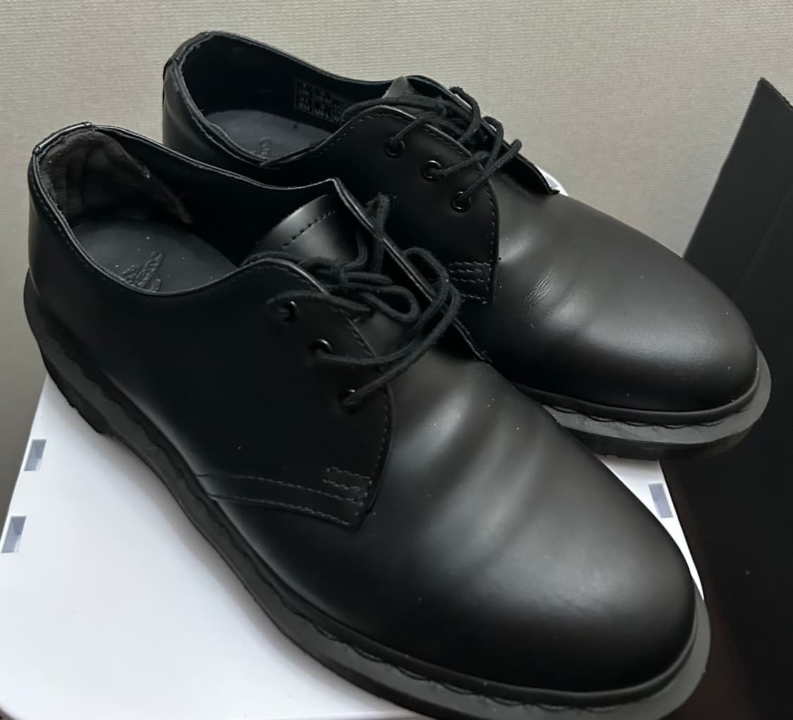 닥터마틴 1461 모노 3홀 더비슈즈 블랙 상품이미지2