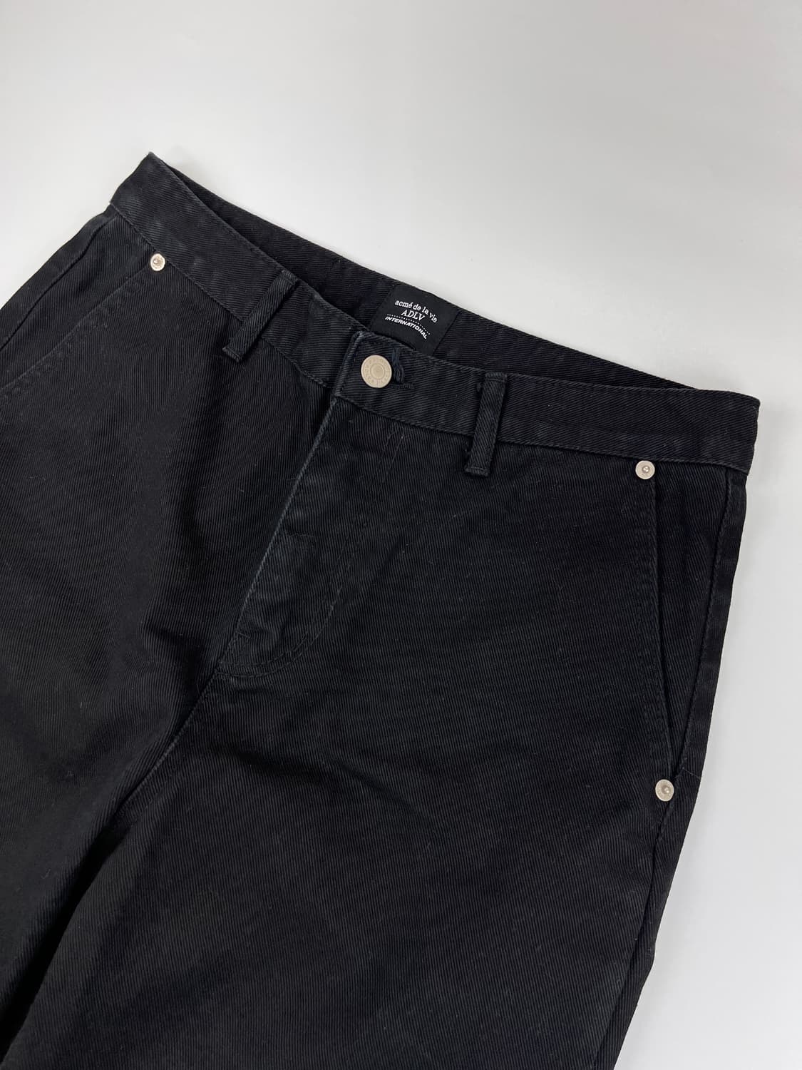 아크메드라비 HEM CUTTING EMBROIDERED 데님 팬츠 상품이미지3