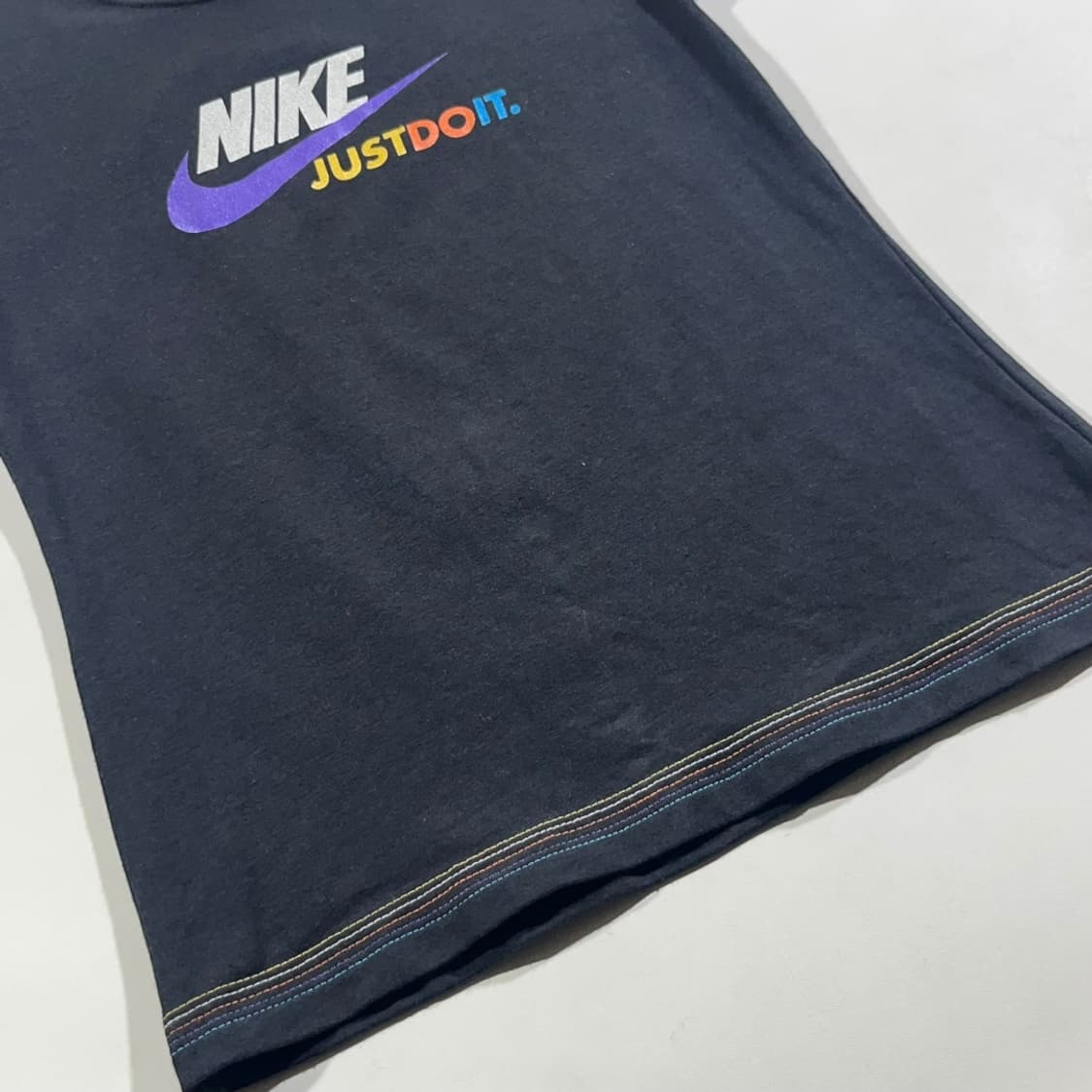 [NIKE] 나이키 그라데이션 로고 반소매 티셔츠 상품이미지3