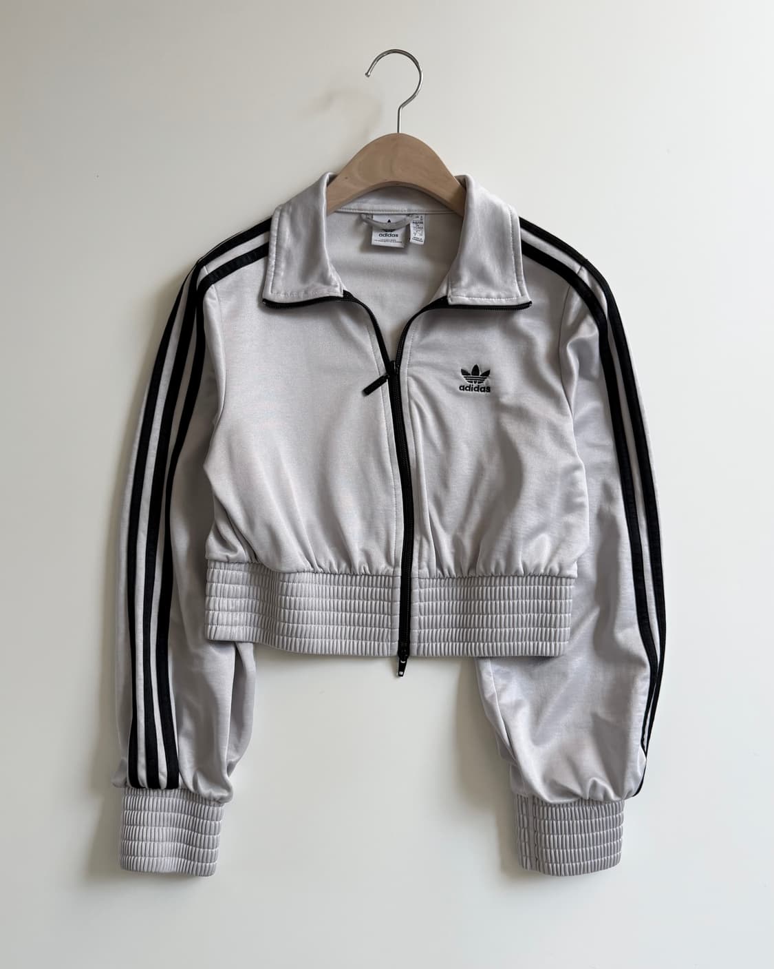 Adidas 아디다스 실버그레이 컬러 크롭 트랙 집업자켓 상품이미지5