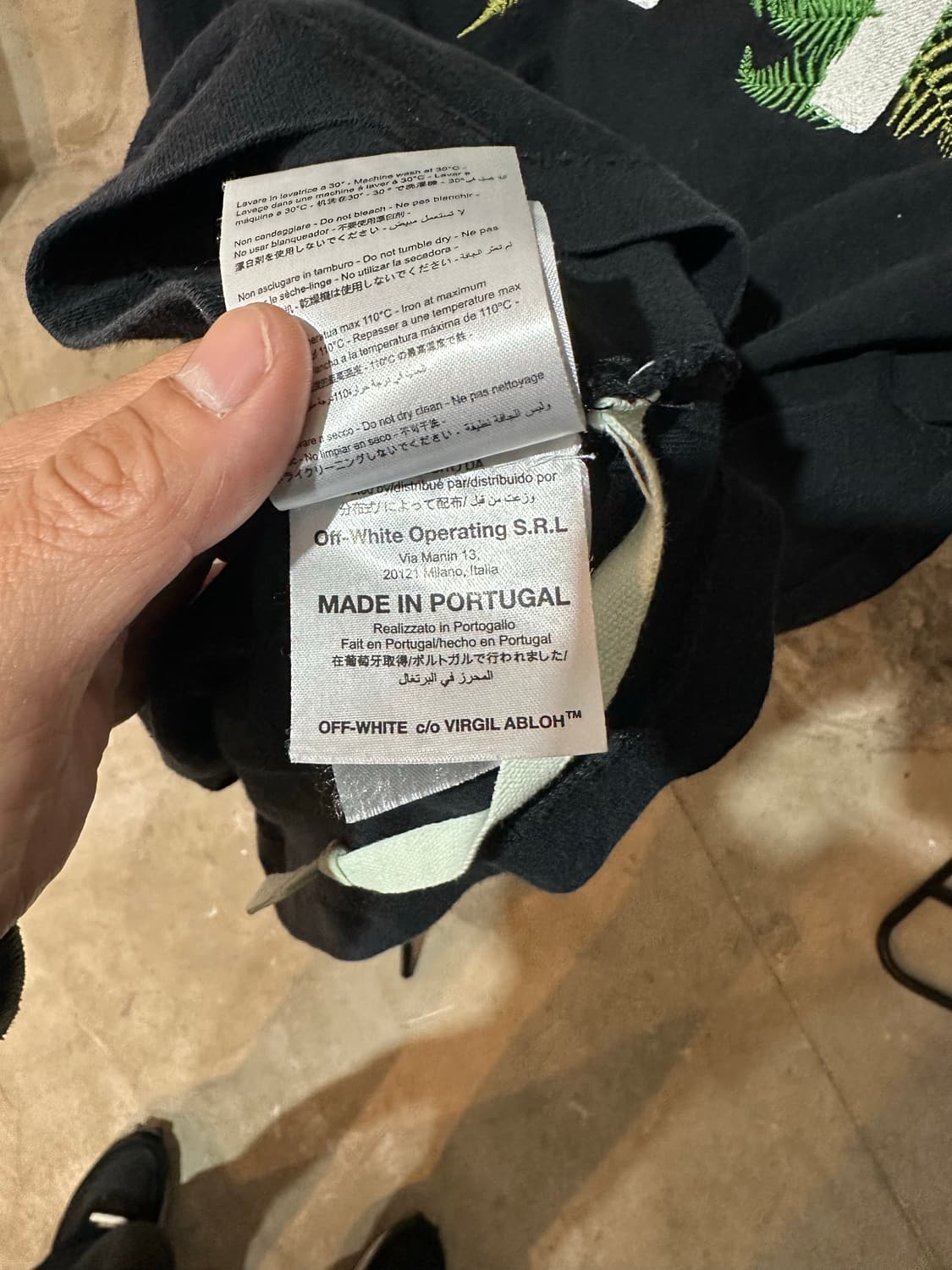 오프화이트 페르 자수 반팔 티셔츠 (버질컬렉션) 상품이미지6