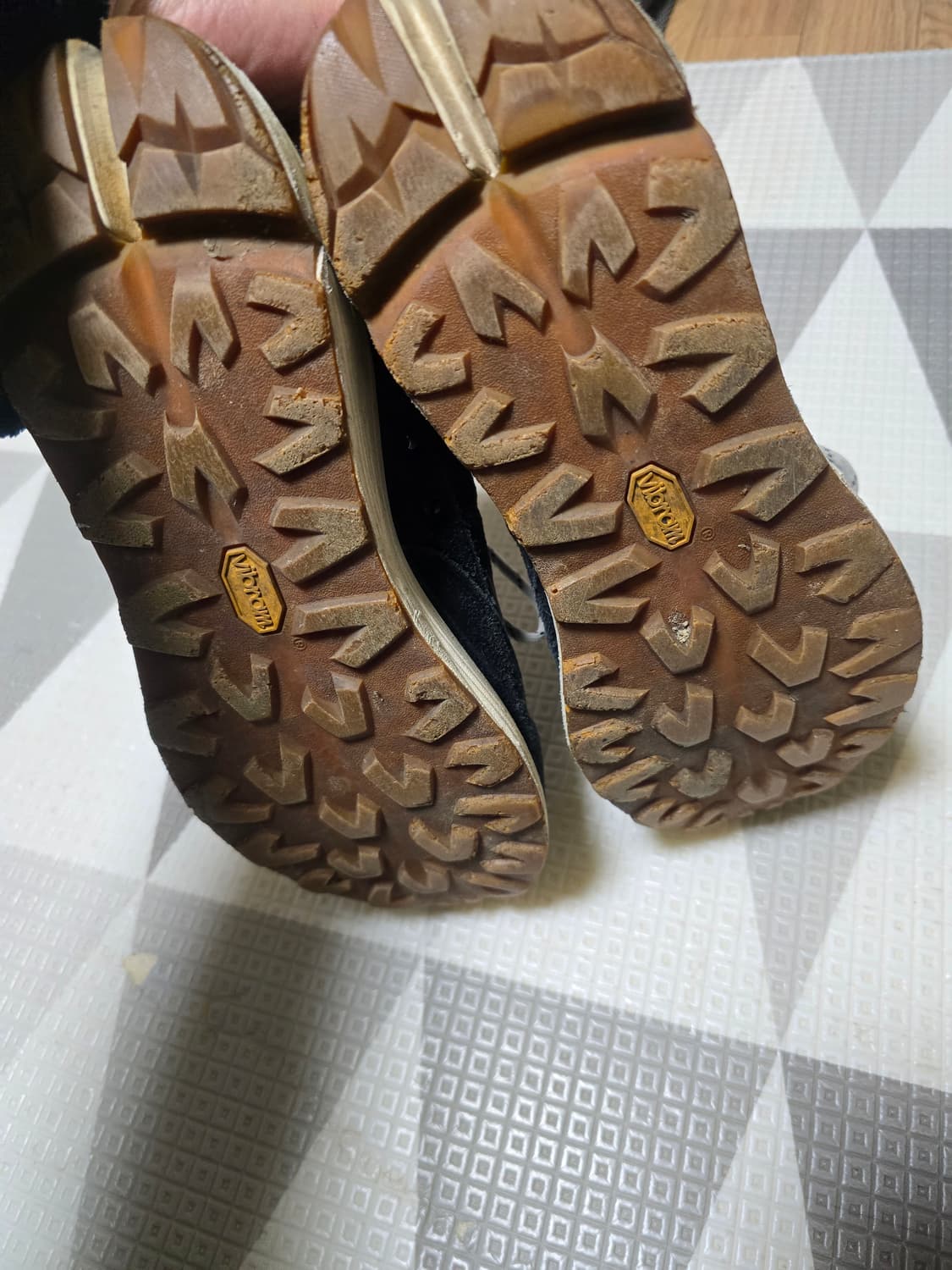 클라시코 비브람솔 운동화 270 상품이미지3