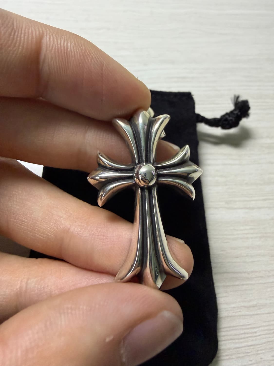 크롬하츠 스몰 크로스 위드 베일 볼체인 상품이미지1