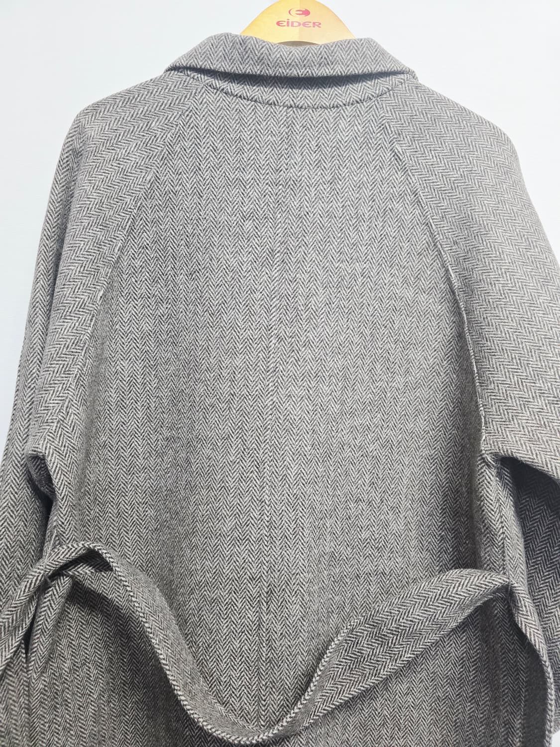 바질인보틀 basil in bottle 헤링본 롱 코트 상품이미지5