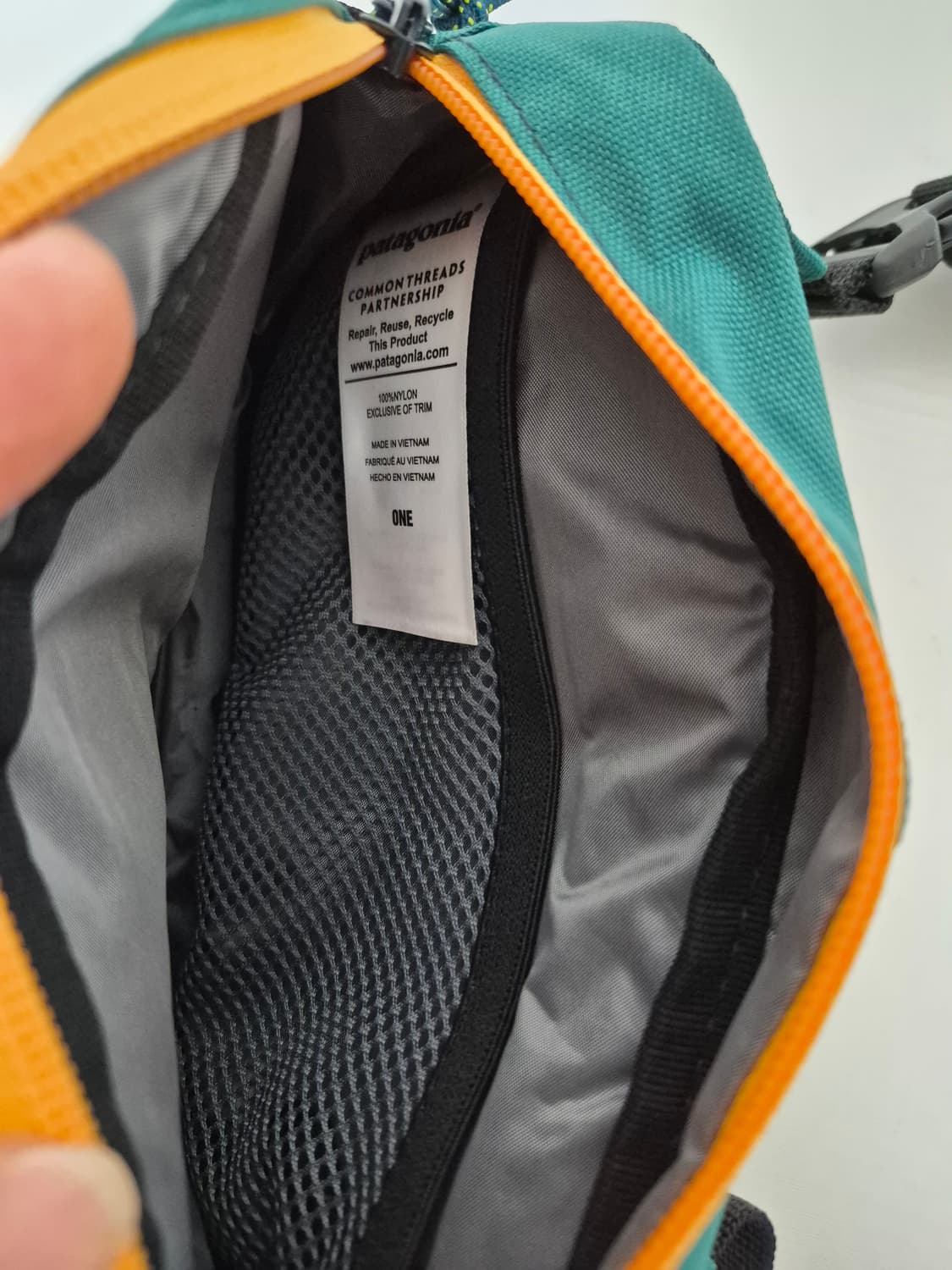 파타고니아 미니힙백 새상품 상품이미지3