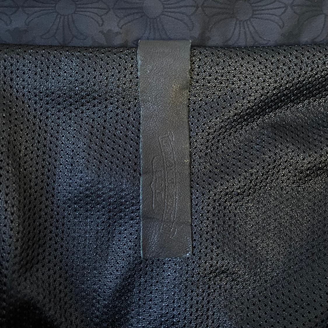 [36] 크롬하츠 매치포인트 크로스 모노그램 쇼츠 반바지 블랙 상품이미지4