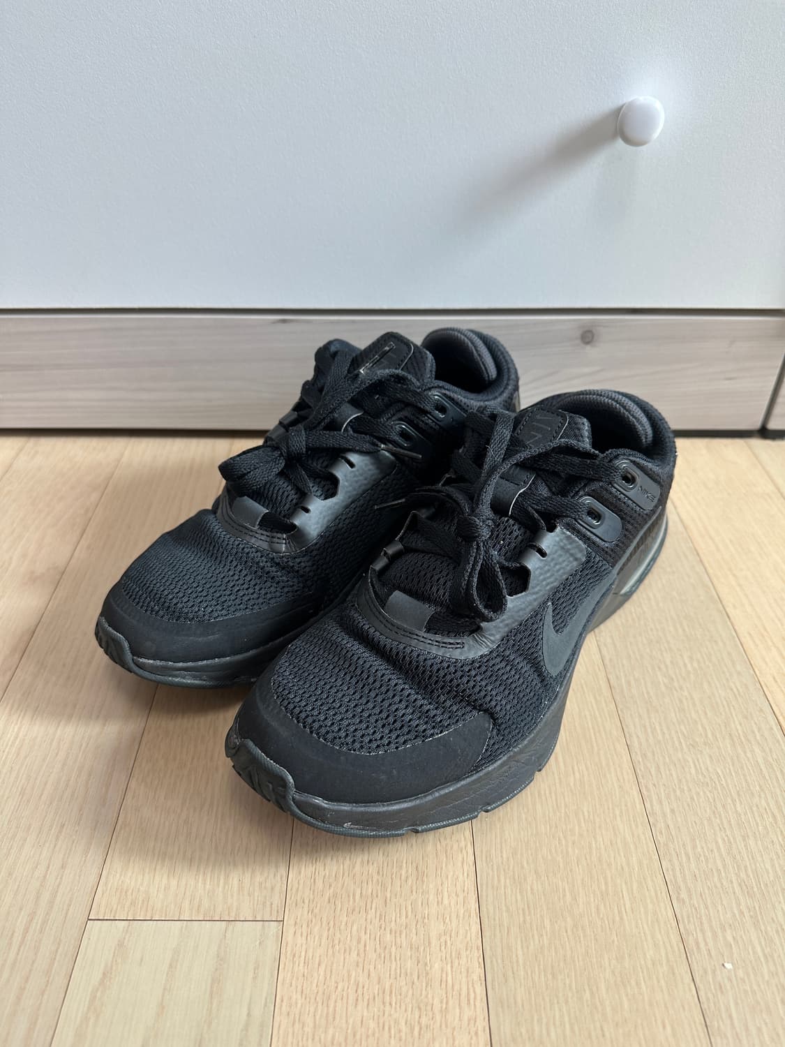 나이키 에어맥스 알파트레이너4 블랙 올검 280 상품이미지1