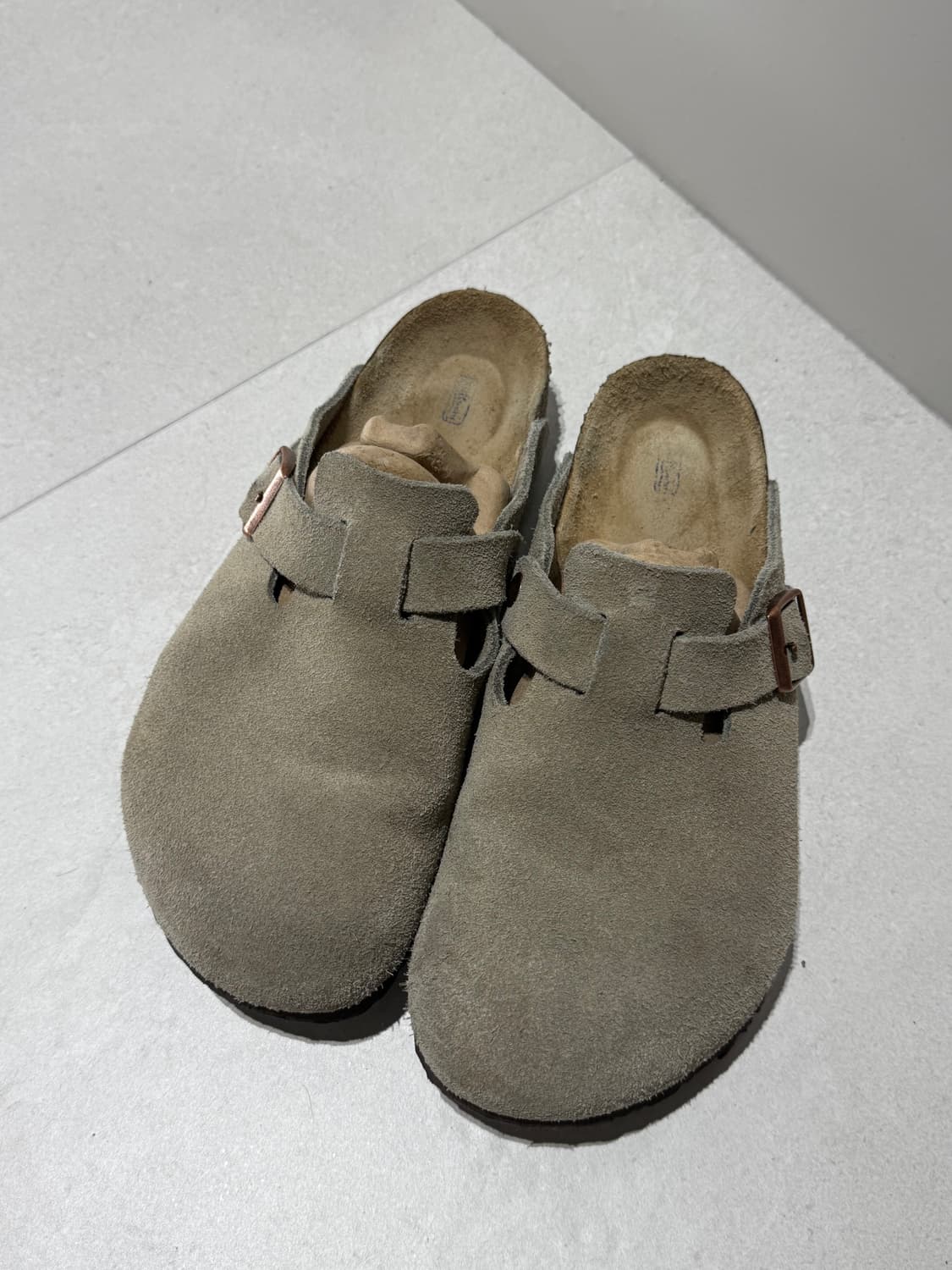 버켄스탁 보스턴 타우페 280사이즈 팝니다 상품이미지1