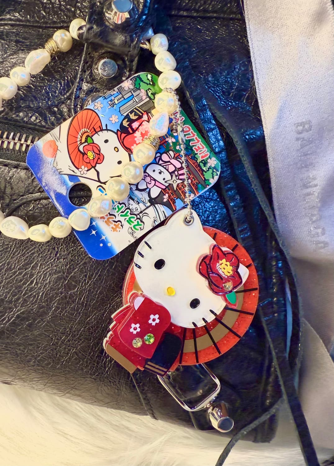[새상품]2012 고전 헬로키티 기모노 글리터 슬라이드 거울 키링 백참 상품이미지1