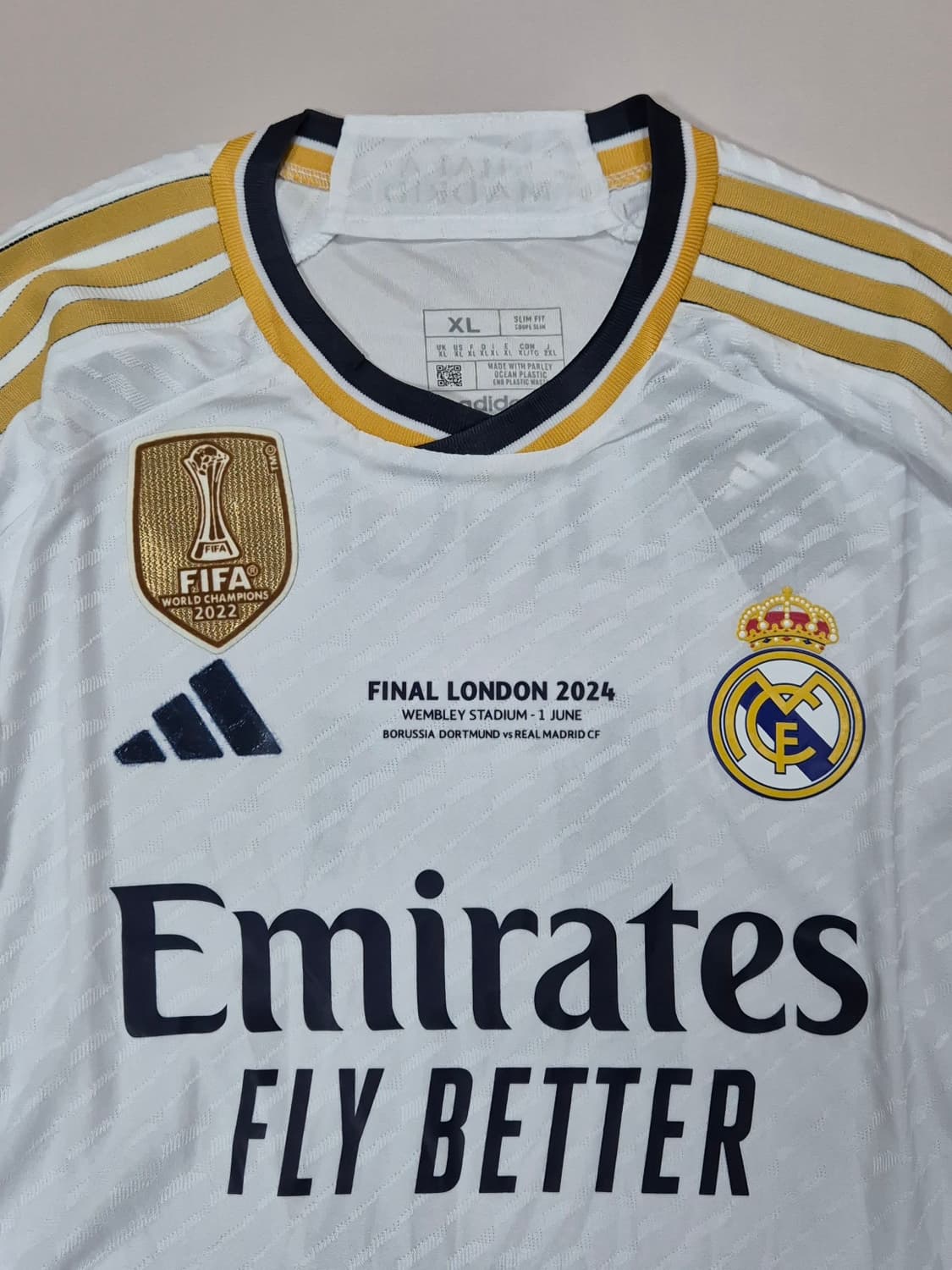23-24 레알마드리드 홈 벨링엄 긴팔유니폼 L (마킹불량) 상품이미지3