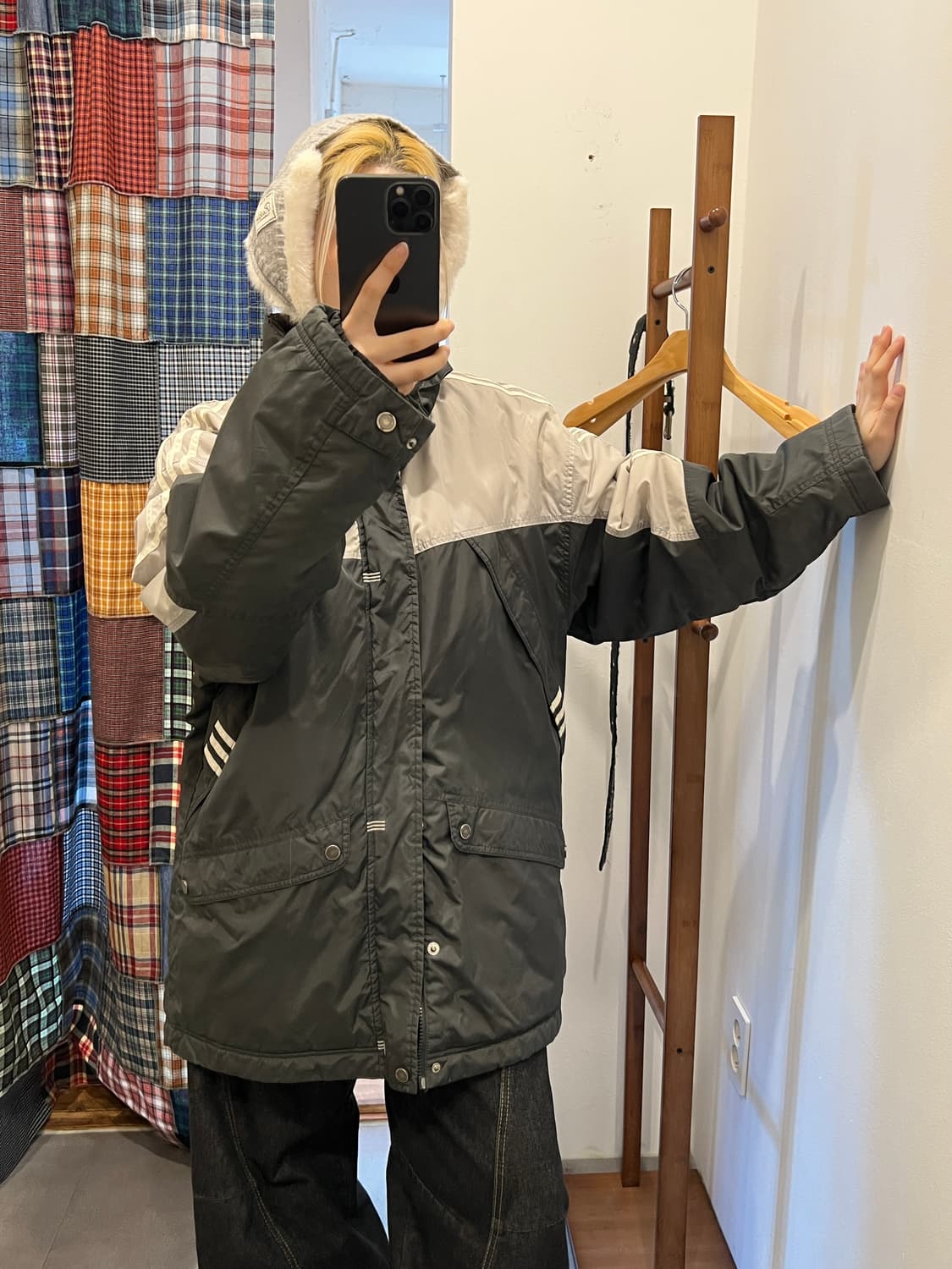 아디다스 그레이블랙 패딩 상품이미지5