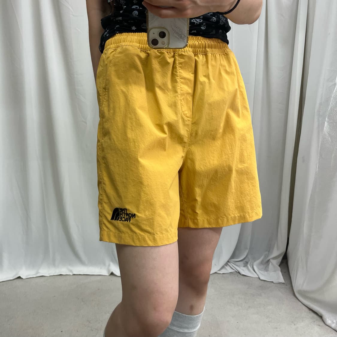 The north face mustard woven shorts 상품이미지3