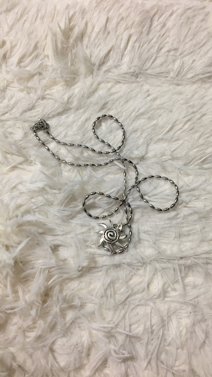 태양 목걸이 상품이미지1