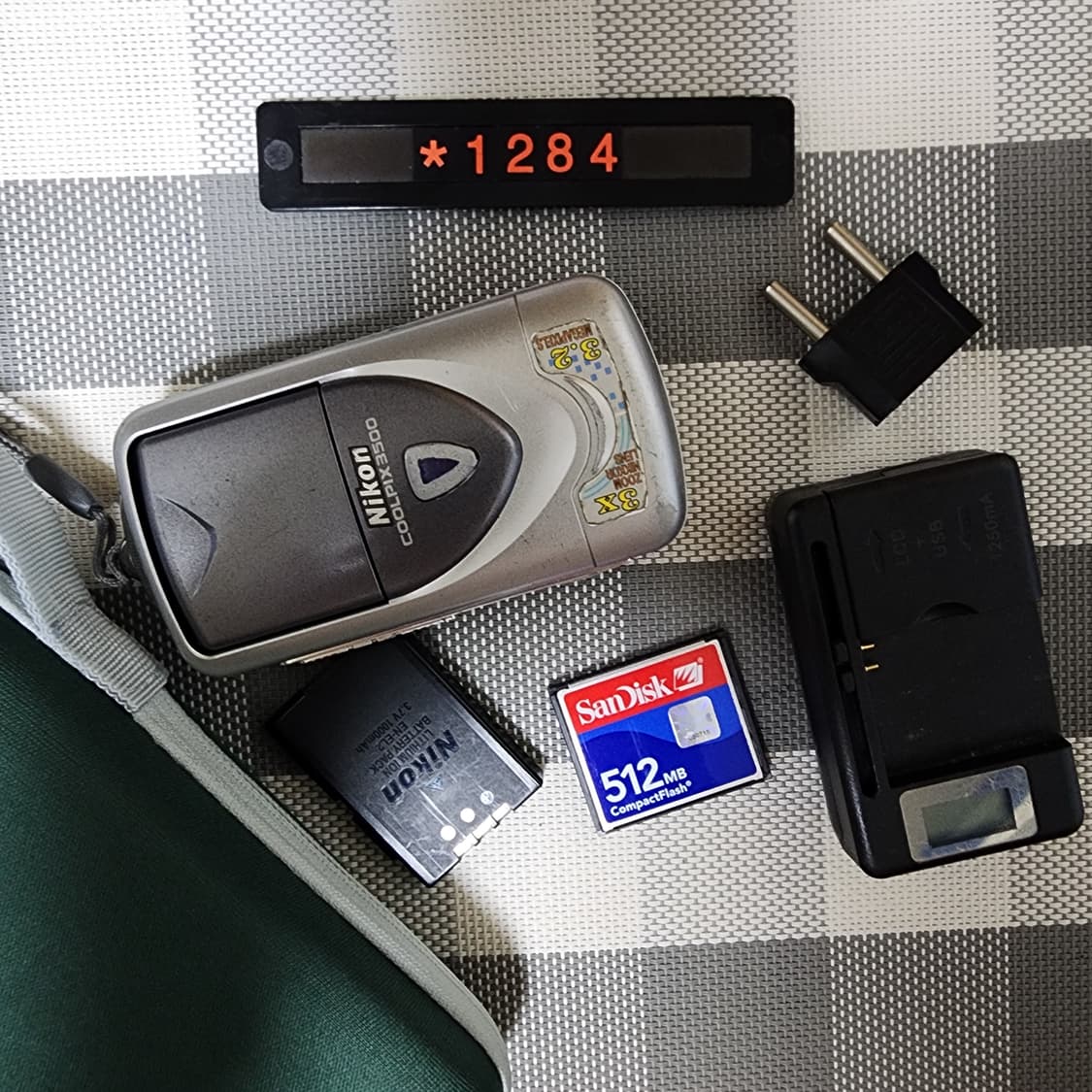 니콘 쿨픽스 3500 디지털카메라 상품이미지1