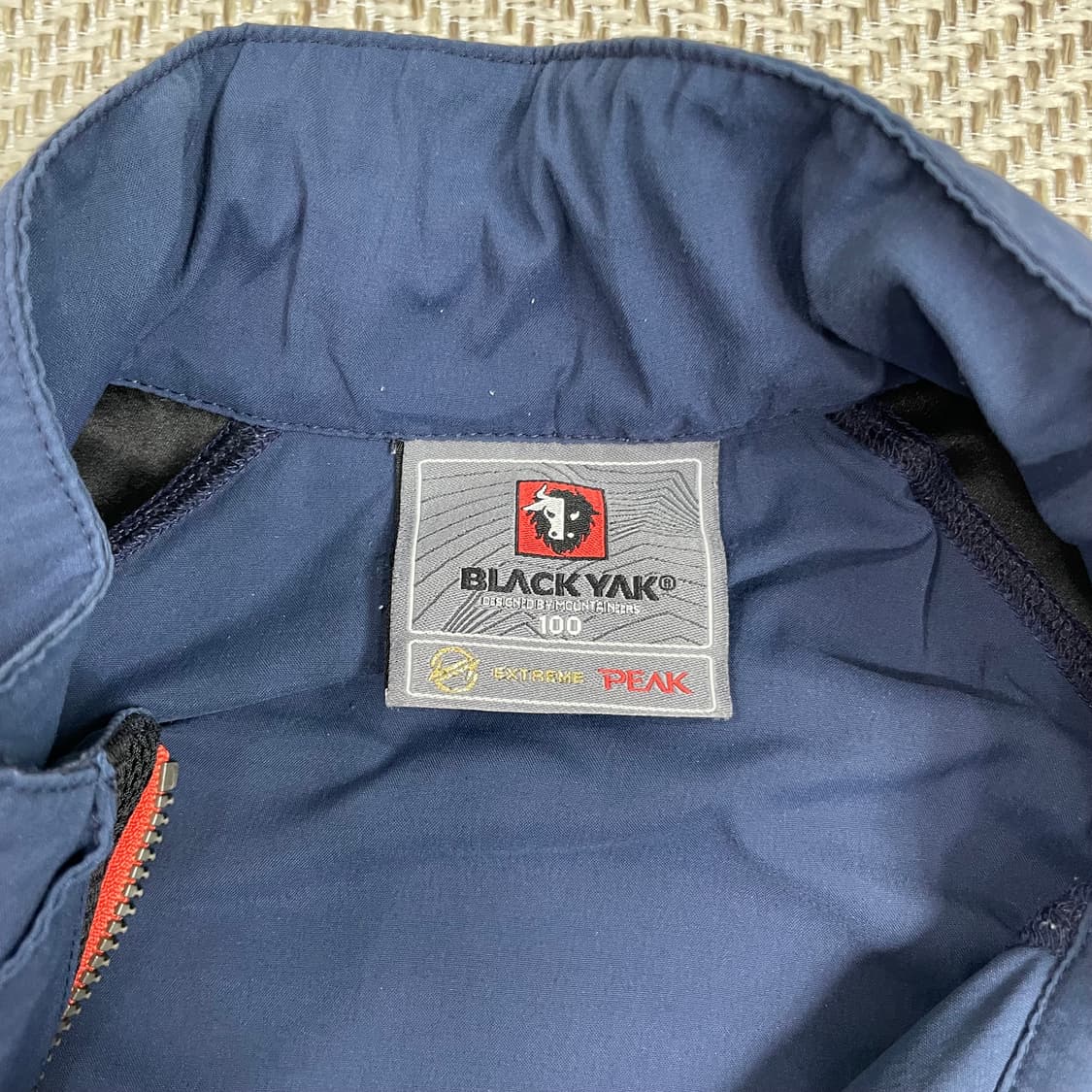 블랙야크 등산 조끼 100 네이비 상품이미지4